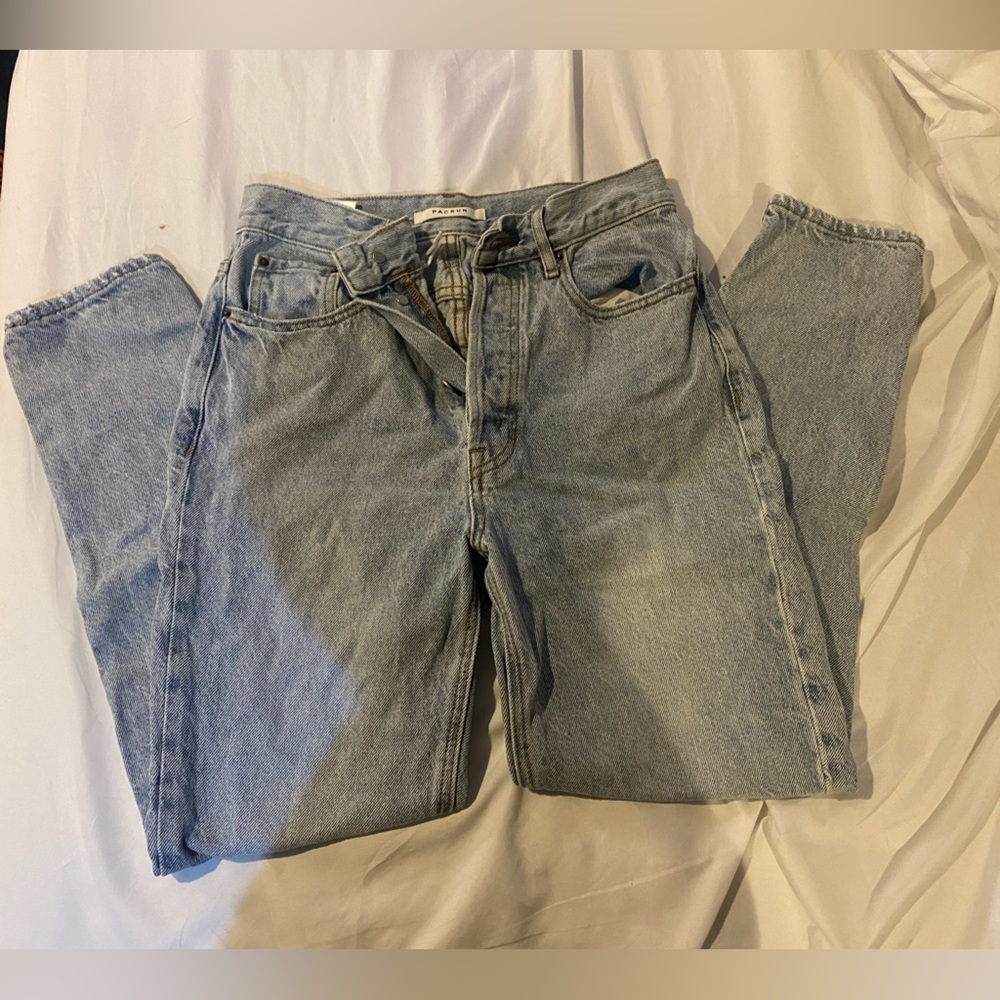 Blue straight legged denim jeans from pacsun size 26